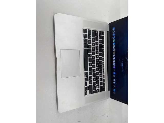 2015 apple macbook pro macbook pro 15.4” a1398 15.4” inch core i7 gen 4 16gb ram 512gb ssd - afbeelding 11 van  12