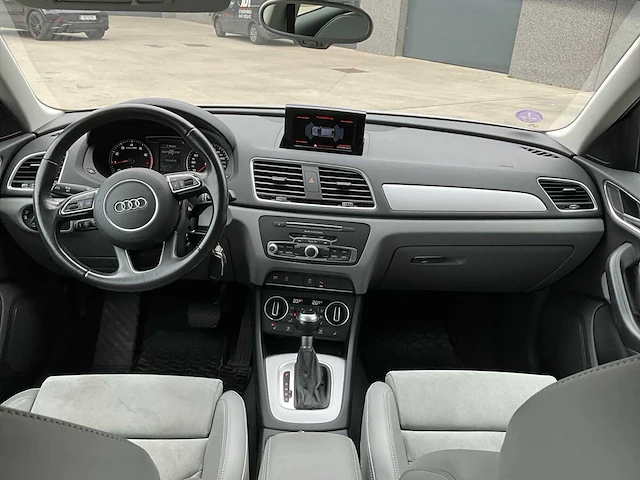 2015 audi q3 - afbeelding 13 van  44