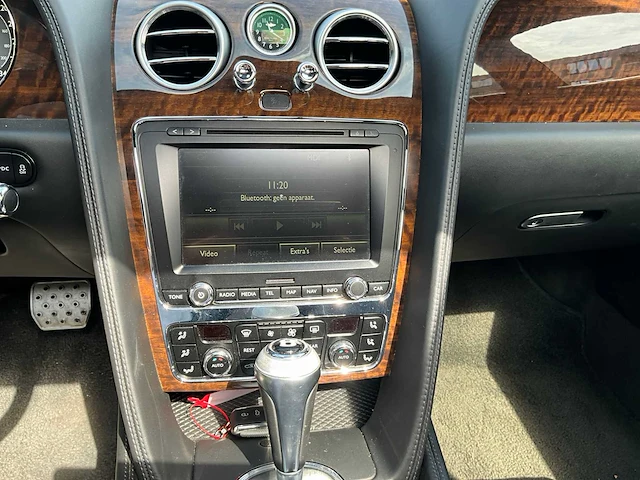 2015 bentley flying spur v8 - personenauto - afbeelding 22 van  67