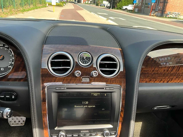 2015 bentley flying spur v8 - personenauto - afbeelding 24 van  67