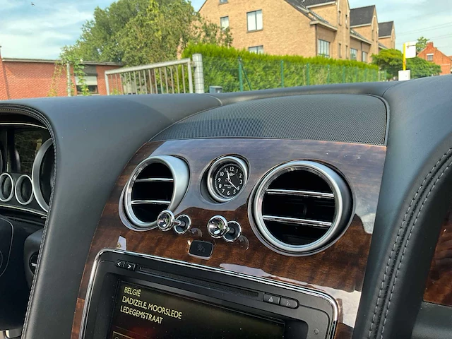 2015 bentley flying spur v8 - personenauto - afbeelding 31 van  67