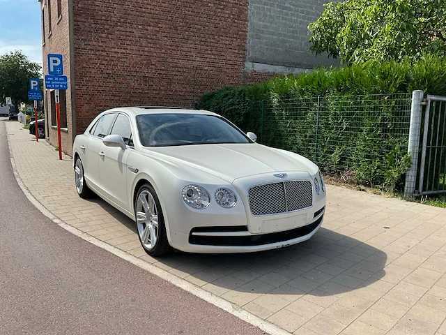 2015 bentley flying spur v8 - personenauto - afbeelding 34 van  67