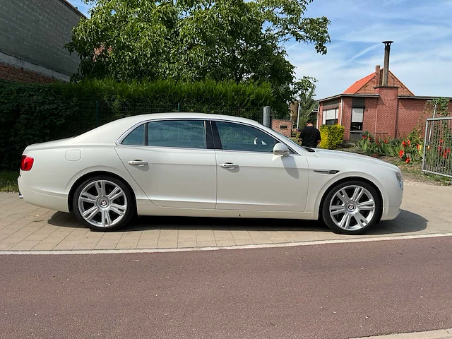 2015 bentley flying spur v8 - personenauto - afbeelding 45 van  67