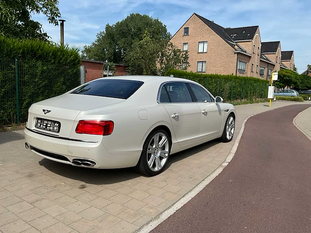 2015 bentley flying spur v8 - personenauto - afbeelding 56 van  67