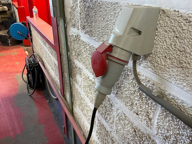 2015 bi-matic challenge 2.30 kantaanlijmmachine - afbeelding 8 van  9