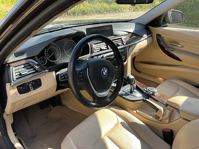 2015 bmw 328i xdrive sedan personenauto - afbeelding 15 van  36