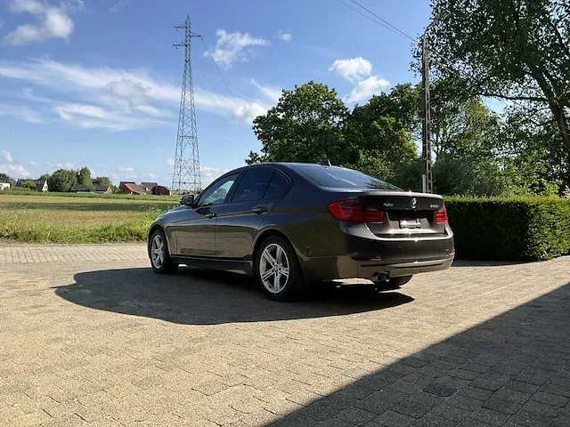 2015 bmw 328i xdrive sedan personenauto - afbeelding 35 van  36