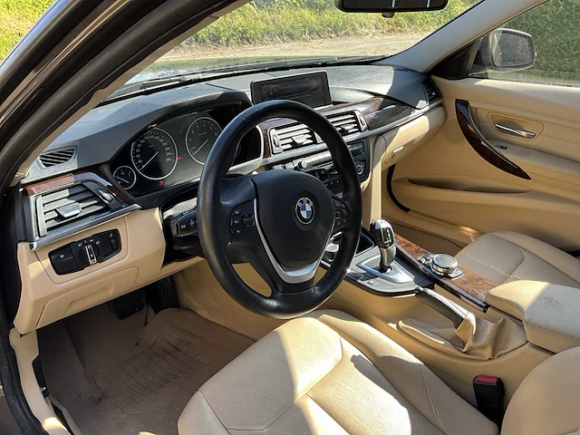 2015 bmw 328i xdrive sedan personenauto - afbeelding 22 van  24