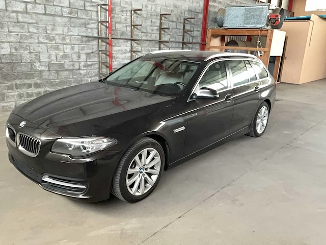 2015 bmw 518d personenauto - afbeelding 1 van  29