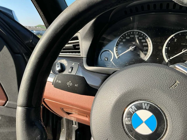 2015 bmw 520d personenauto - afbeelding 27 van  58