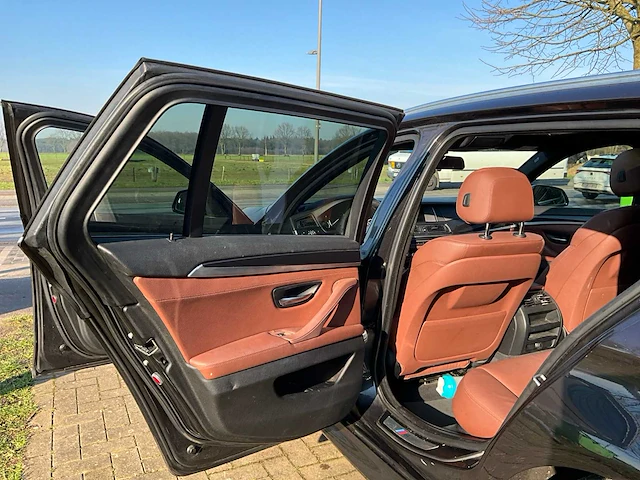 2015 bmw 520d personenauto - afbeelding 44 van  58