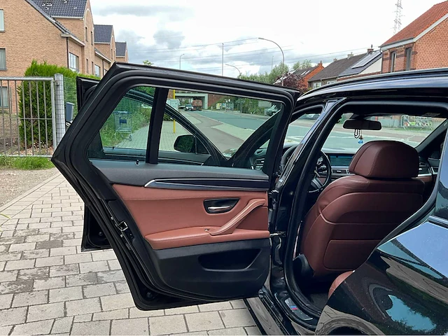 2015 bmw 535d stationwagen personenauto - afbeelding 32 van  54