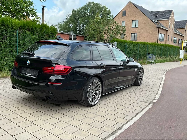 2015 bmw 535d stationwagen personenauto - afbeelding 51 van  54