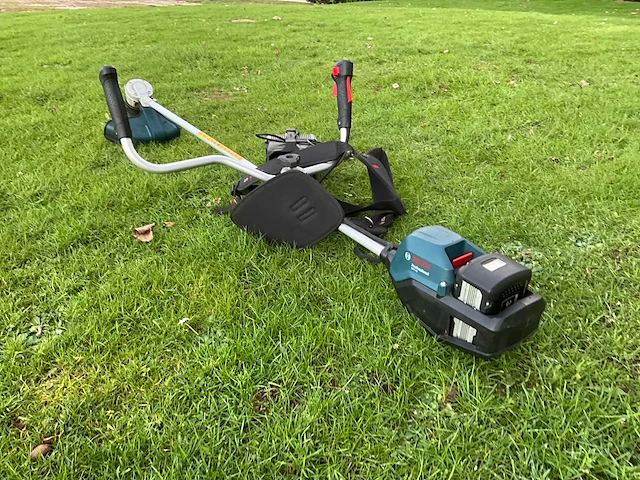 2015 bosch gfr42 professional bosmaaier accu 36v - afbeelding 8 van  13