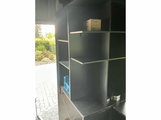 2015 breed inzetbare foodtruck - afbeelding 17 van  50