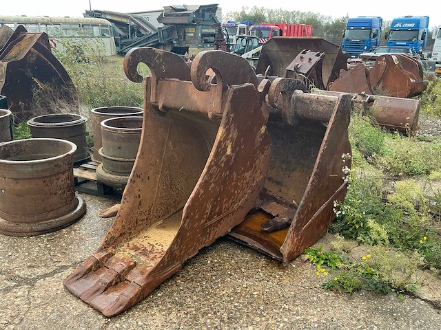 2015 caterpillar 326f ln rupsgraafmachine - afbeelding 31 van  41