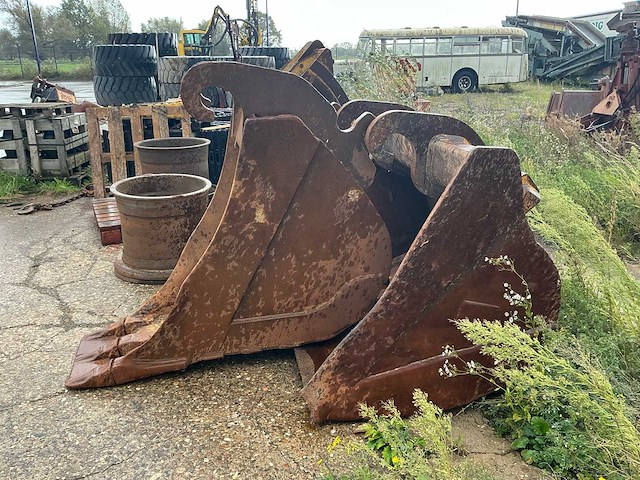 2015 caterpillar 326f ln rupsgraafmachine - afbeelding 32 van  41