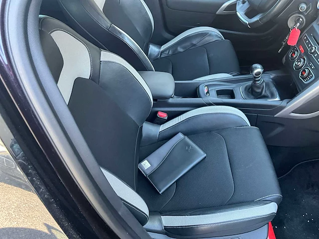 2015 citroën ds4 - afbeelding 8 van  35