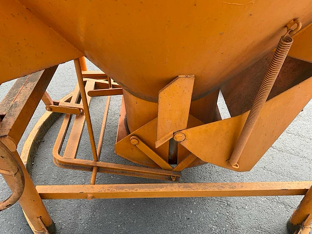 2015 eichinger 1250l betonkubel - afbeelding 7 van  8