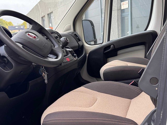 2015 eura mobil profila one 690 eb camper - afbeelding 6 van  17