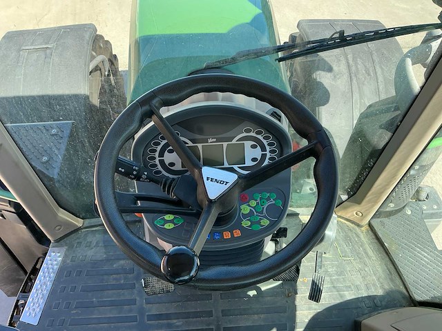 2015 fendt 720 vario profi plus vierwielaangedreven landbouwtractor - afbeelding 3 van  28