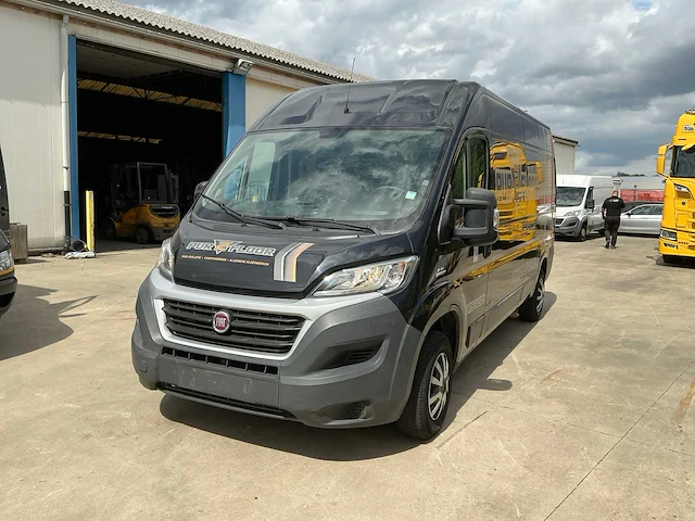 2015 fiat ducato lichte vrachtwagen - afbeelding 1 van  13