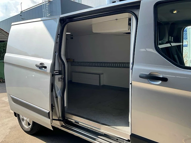 2015 ford transit custom personenauto - afbeelding 17 van  35