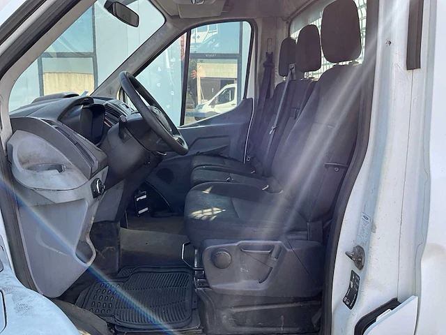2015 ford transit lichte vrachtwagen - afbeelding 2 van  32