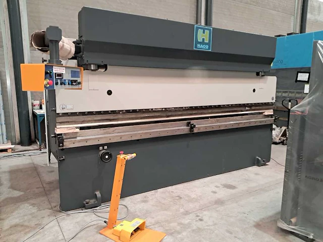 2015 haco ppm 40100 cnc-kantbank - afbeelding 1 van  10