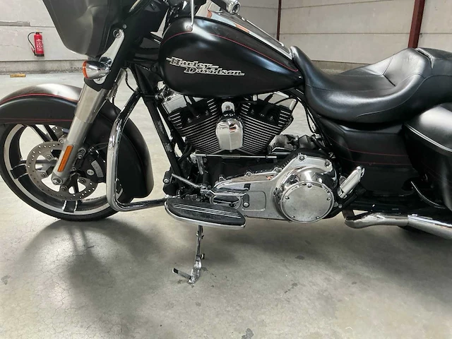 2015 harley-davidson street glide special motorfiets - afbeelding 17 van  19