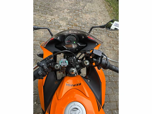 2015 honda cbr 125r motorfiets - afbeelding 2 van  21