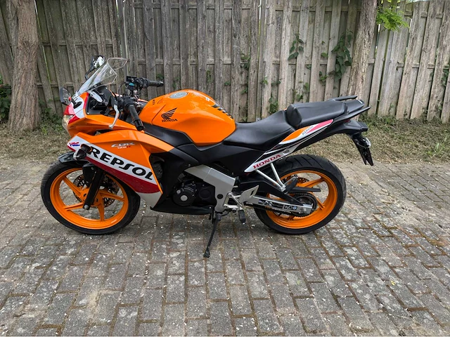 2015 honda cbr 125r motorfiets - afbeelding 12 van  21