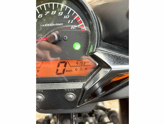 2015 honda cbr 125r motorfiets - afbeelding 21 van  21