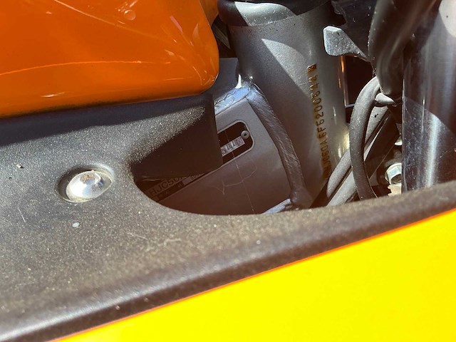 2015 honda cbr 125r motorfiets - afbeelding 2 van  24