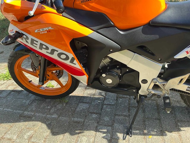 2015 honda cbr 125r motorfiets - afbeelding 6 van  24