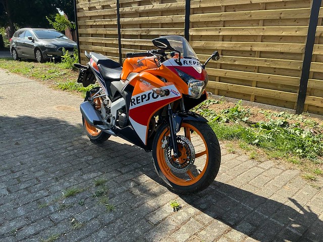 2015 honda cbr 125r motorfiets - afbeelding 12 van  24
