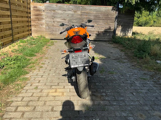 2015 honda cbr 125r motorfiets - afbeelding 21 van  24
