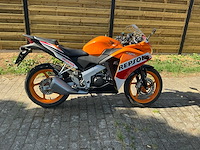 2015 honda cbr 125r motorfiets - afbeelding 23 van  24