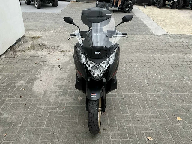 2015 honda integra motorfiets - afbeelding 19 van  19