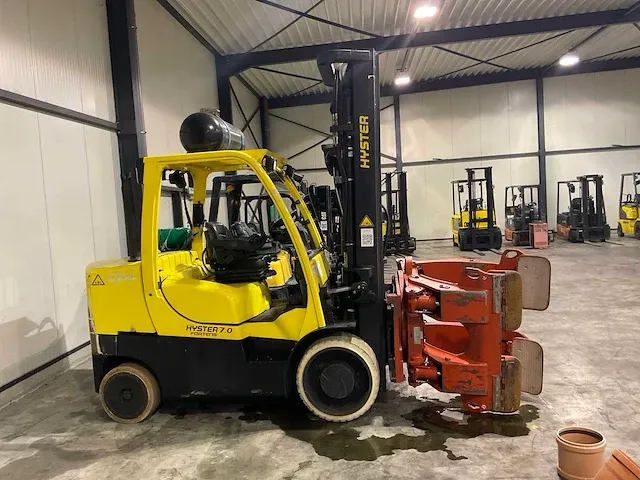 2015 hyster s7.0ft heftruck met balenklem - afbeelding 5 van  10