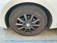 2015 hyundai i20 1.2 benzine hatchback auto - afbeelding 33 van  43