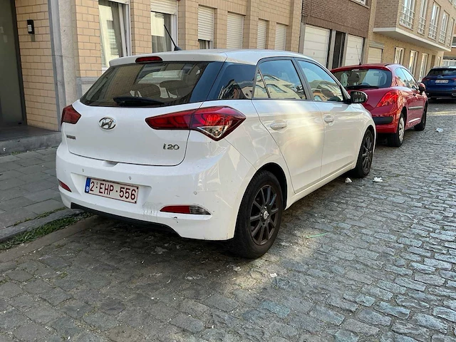 2015 hyundai i20 1.2 benzine hatchback auto - afbeelding 5 van  43