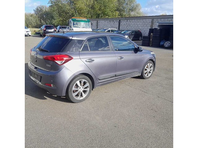 2015 hyundai i20 1.4 100 pk joy - afbeelding 15 van  21