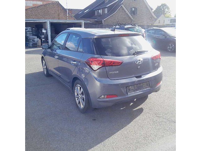 2015 hyundai i20 1.4 100 pk joy - afbeelding 16 van  21