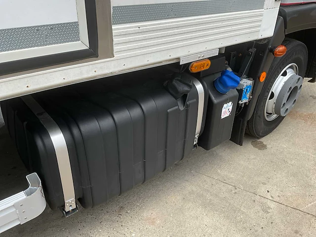 2015 iveco eurocargo vrachtwagen - afbeelding 14 van  51
