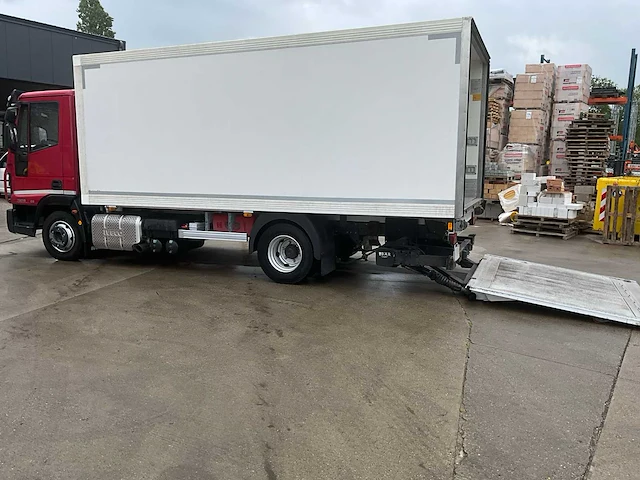 2015 iveco eurocargo vrachtwagen - afbeelding 12 van  51