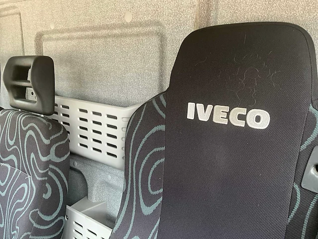 2015 iveco eurocargo vrachtwagen - afbeelding 25 van  51