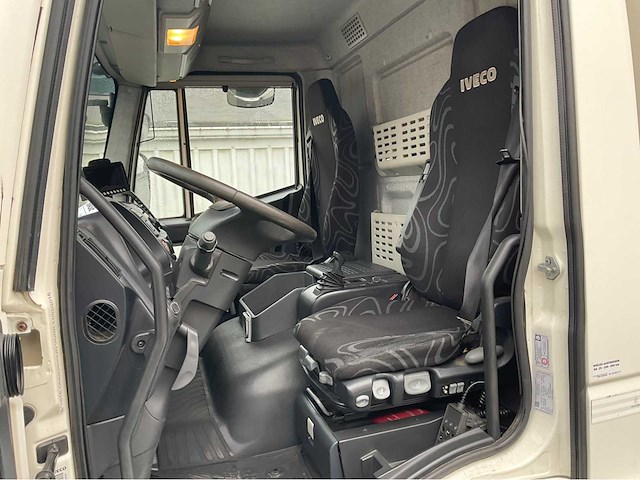 2015 iveco ig160e2ca frigo vrachtwagen - afbeelding 13 van  46