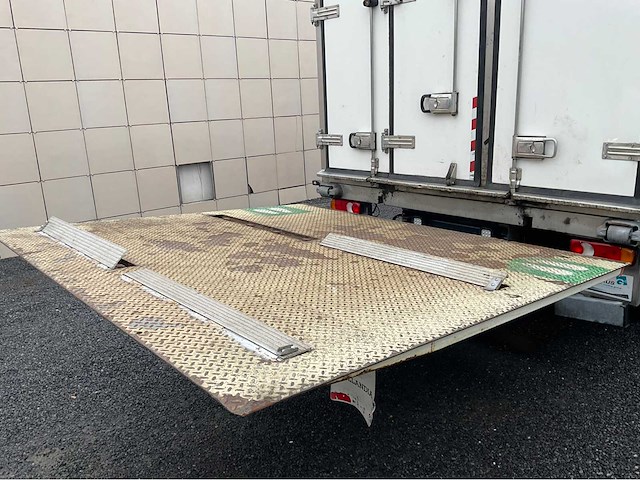 2015 iveco ig160e2ca frigo vrachtwagen - afbeelding 29 van  46