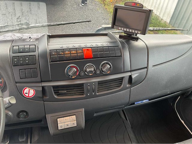 2015 iveco ig160e2ca frigo vrachtwagen - afbeelding 15 van  37